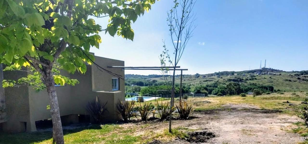 Villa Tramonto Casa De Huespedes Tandil Exterior foto